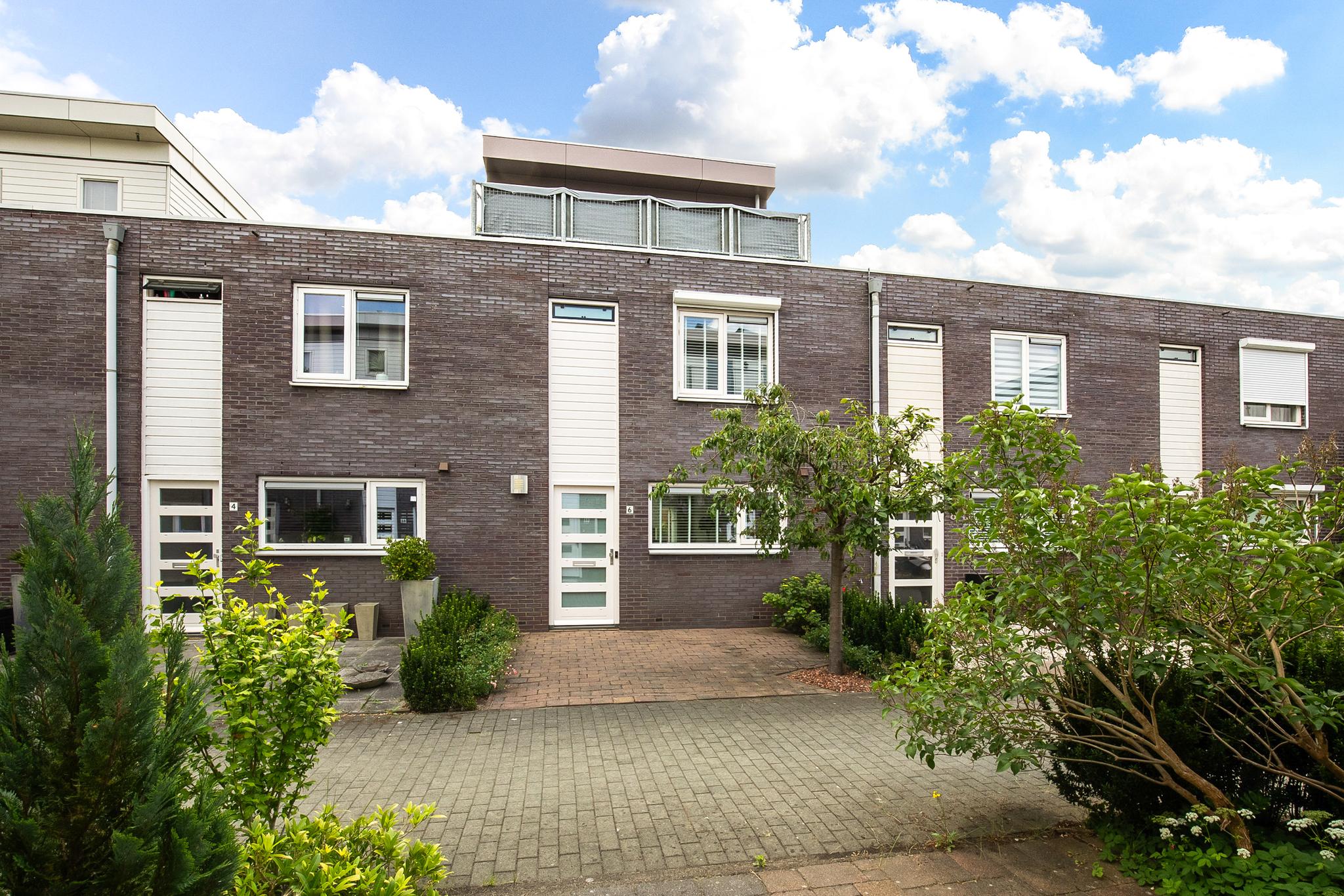 Flierveld 6 , 2151 LG Nieuw-vennep